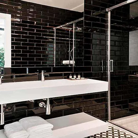 Murmuri Hotell